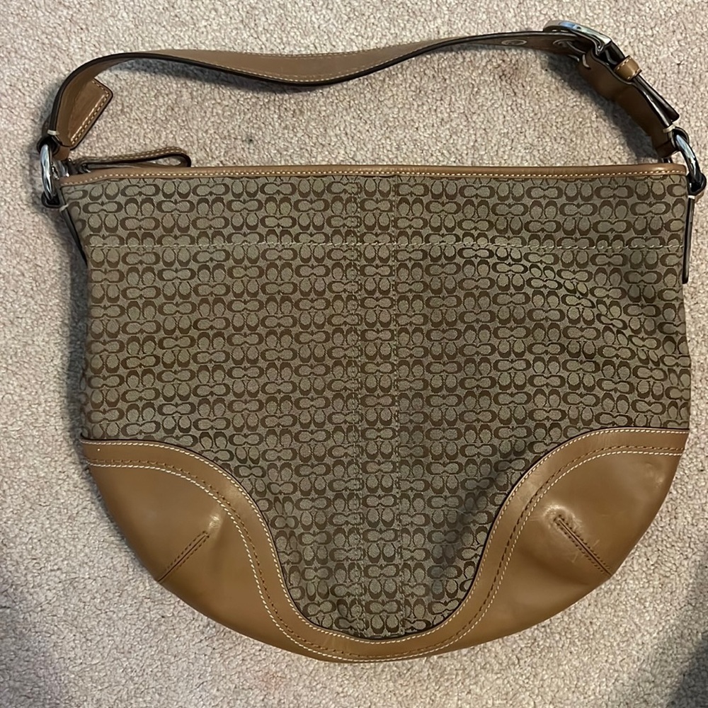 Coach Tan Hobo Shoulder Handbag